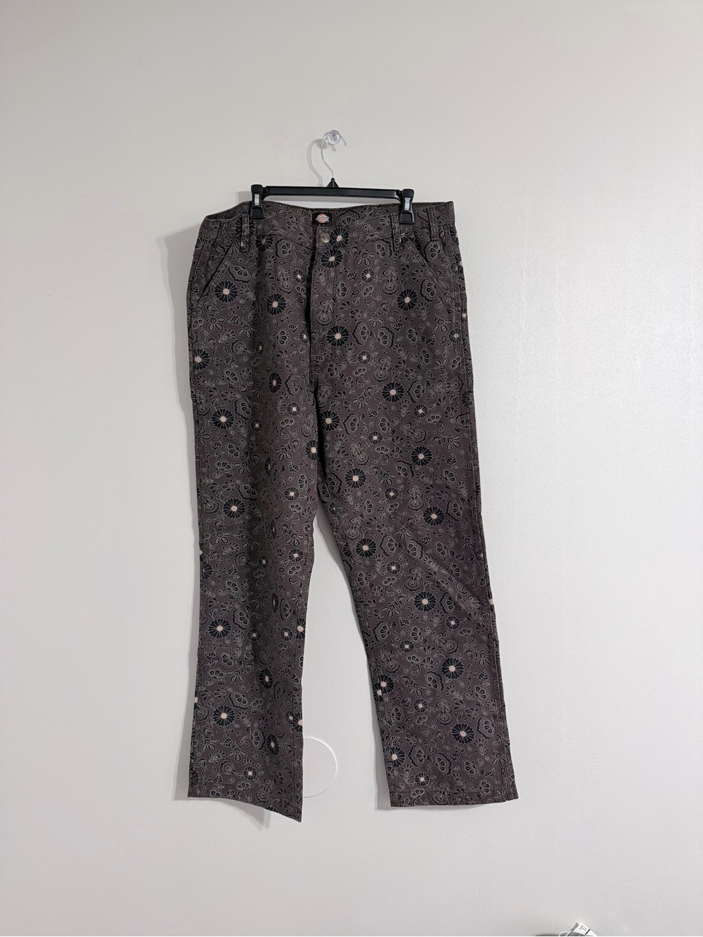 Dickies Men's Relaxed Patterned Jeans — Charcoal with Black Accents